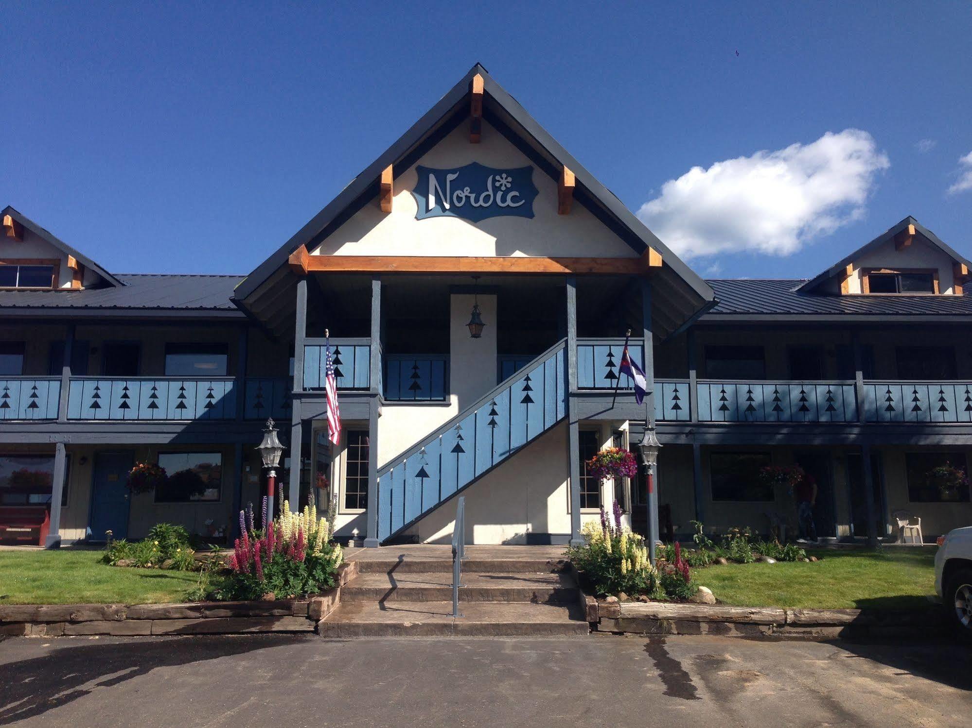 Nordic Inn Crested Butte Exterior photo